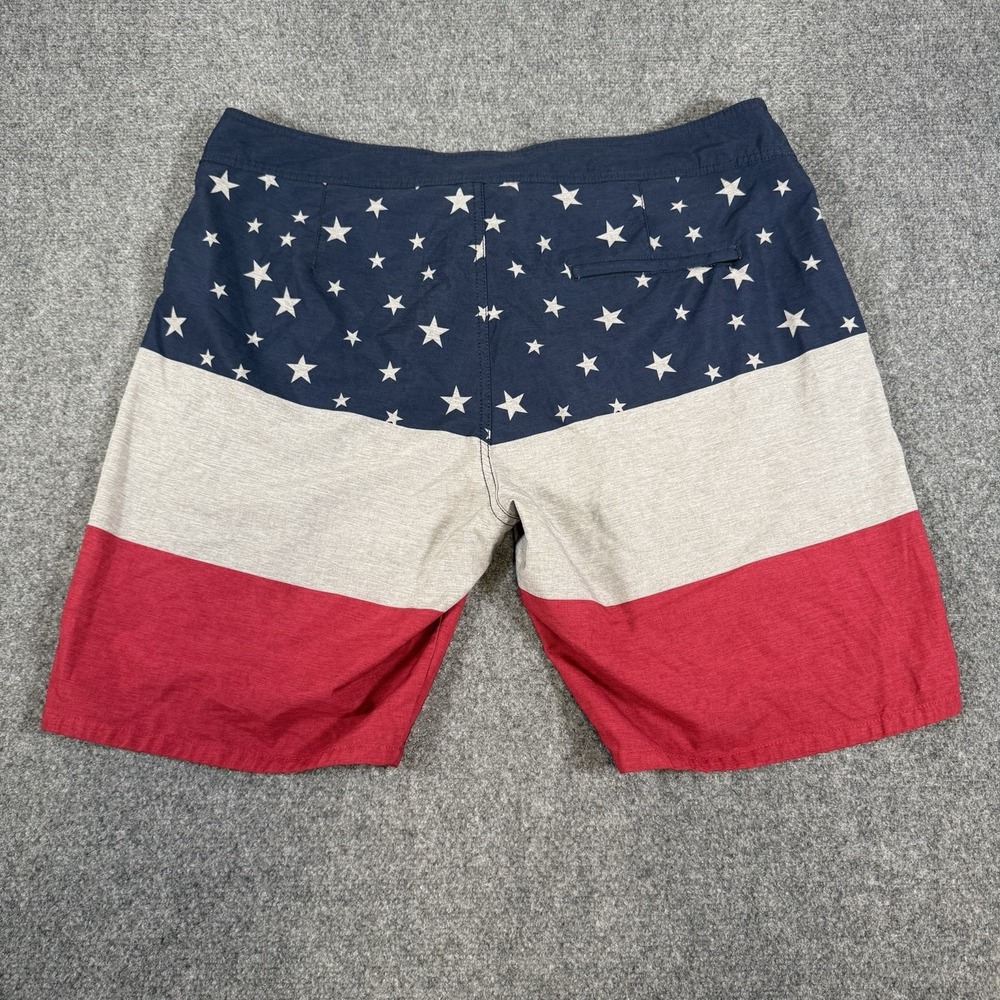 Travis Mathew Board‎ Shorts Mens 40 America Flag Beach Surf Swim Trunks Stretch - Picture 2 of 14